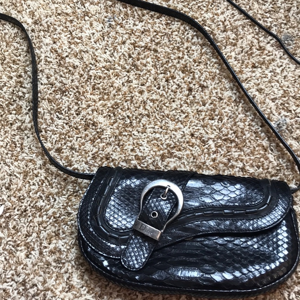 Dior purse